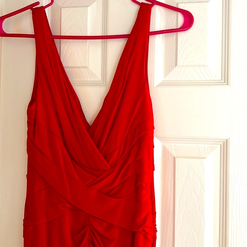 Vera wang size 2 Red Maxi dress